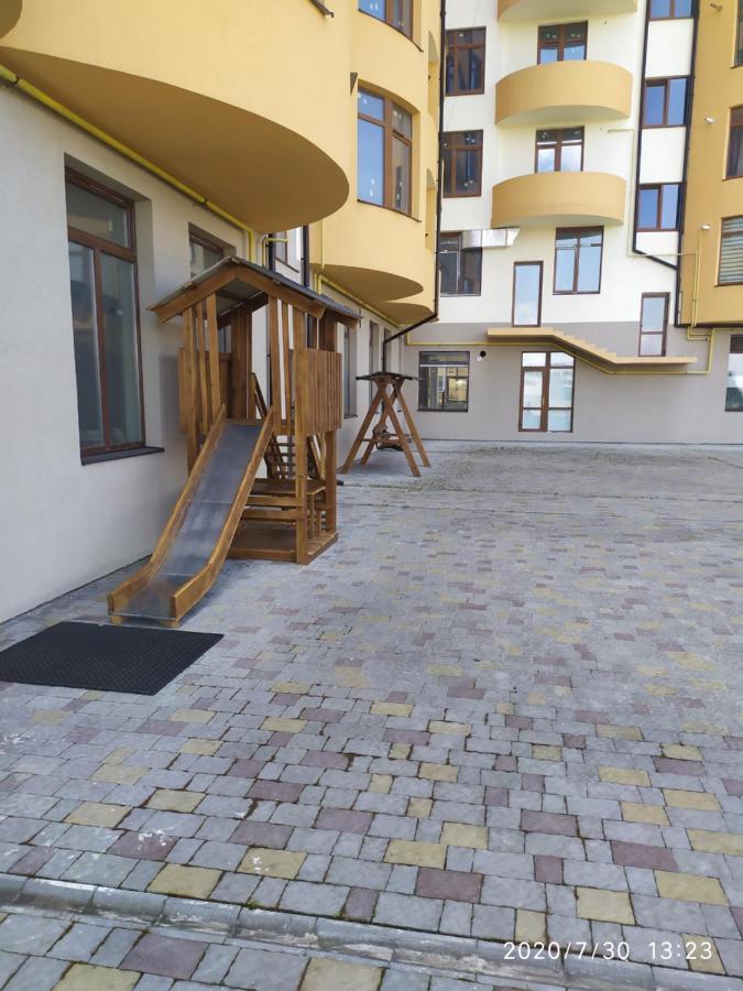 Вул Роксолани , 16 Центр 300 М До Бювету Truskavec' Esterno foto